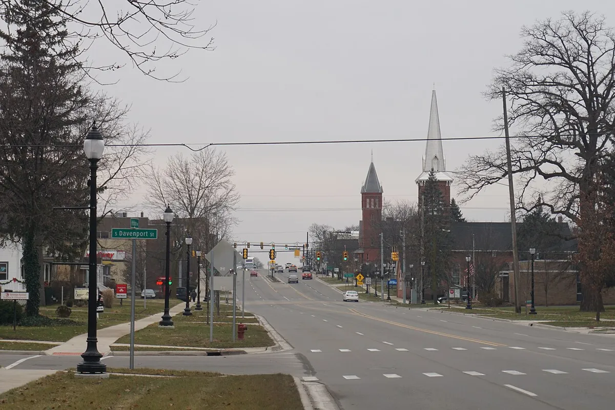 Michigan Avenue in Saline, Michigan (United States).
